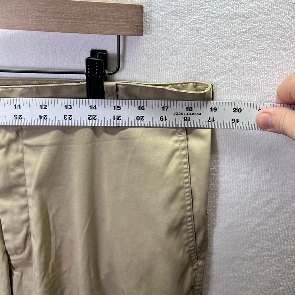 Nike Golf Performance Khaki Pants Mens 36/30 Drifit Stretch Comfy Breath 2325 - Picture 4 of 9